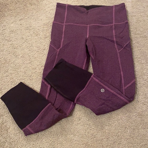 lululemon athletica Pants - Perfect Condition- Rare Purple Lululemon 3/4 Crop